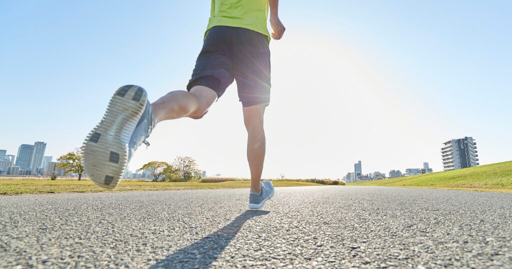 下肢静脈瘤がある人はランニングしても大丈夫？